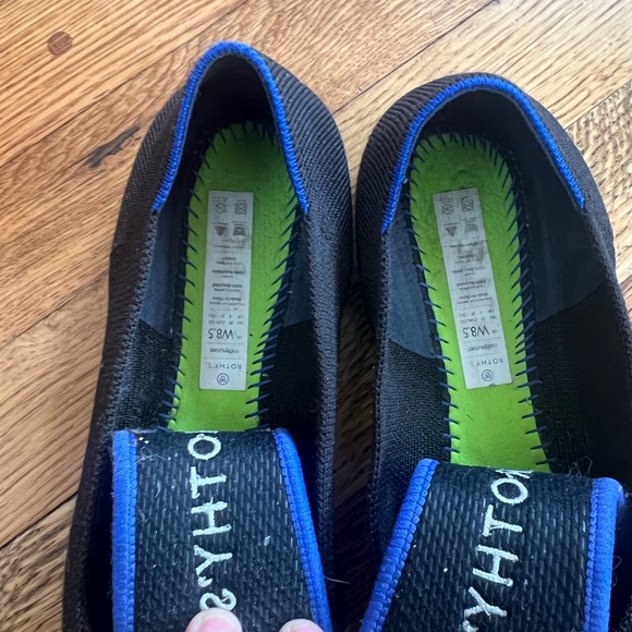 Rothy's Black Flats Classic Design size 8.5 - Picture 6 of 6